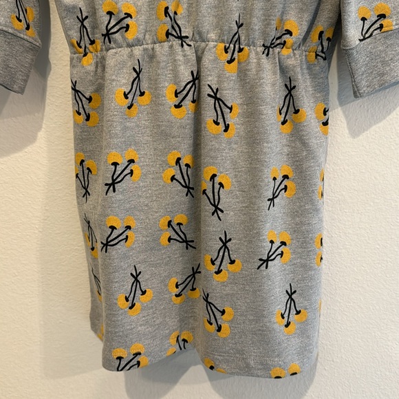 NWT size 6 A MONDAY in Copenhagen Gray Dot Flower Print Anna Dress! - Picture 12 of 16